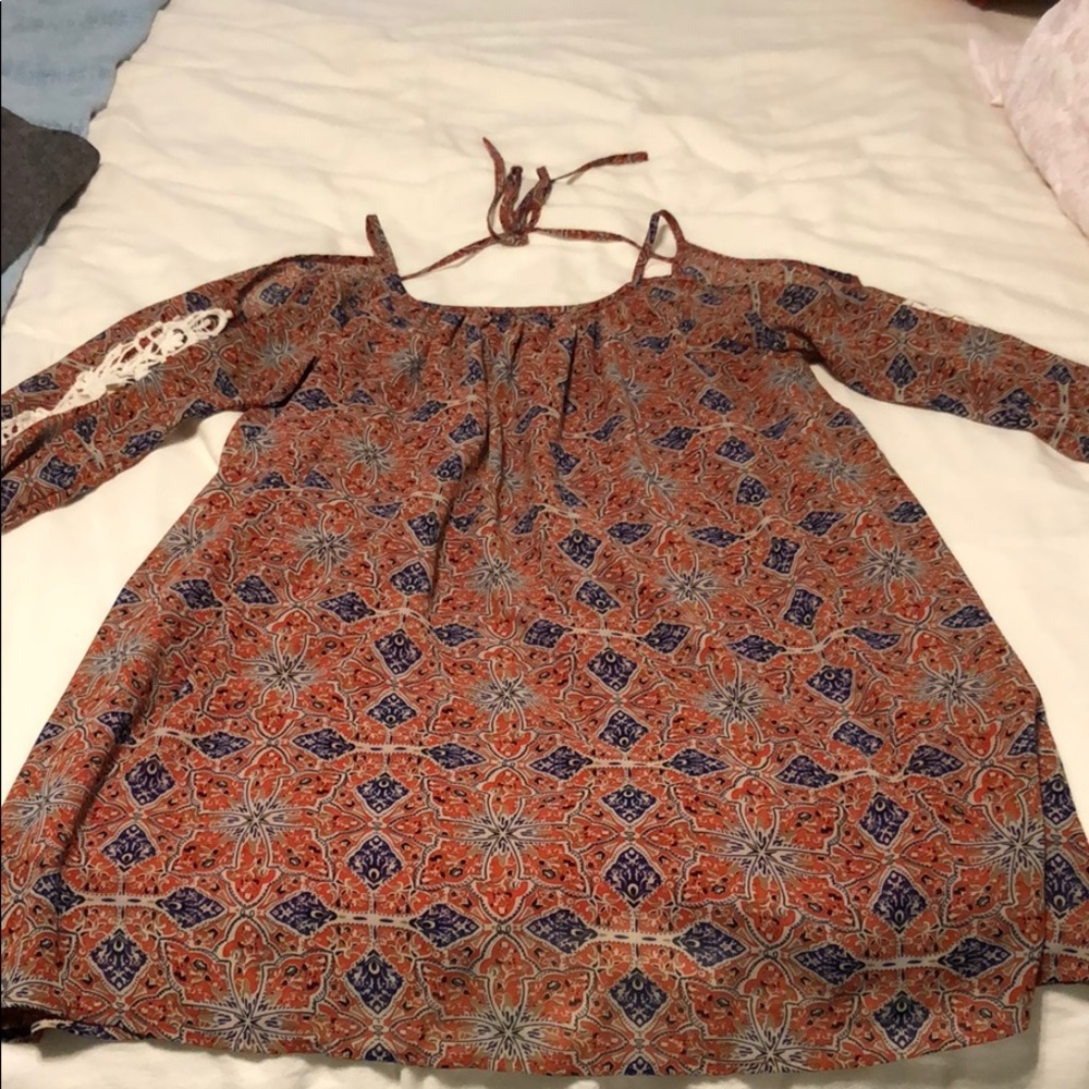 Cold shoulder bell sleeve dress